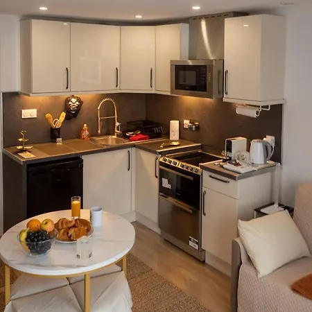 La Demeure Du Soleil T2 Cosy, Clim,wifi, Castillet 15 Min, Parking Facile Lejlighed Perpignan