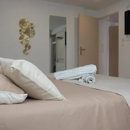 Lejlighed La Demeure Du Soleil T2 Cosy, Clim,wifi, Castillet 15 Min, Parking Facile Perpignan