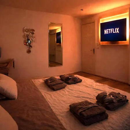 La Demeure Du Soleil T2 Cosy, Clim,wifi, Castillet 15 Min, Parking Facile Lejlighed Perpignan