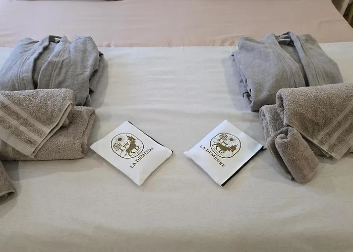 La Demeure Du Soleil T2 Cosy, Clim,wifi, Castillet 15 Min, Parking Facile