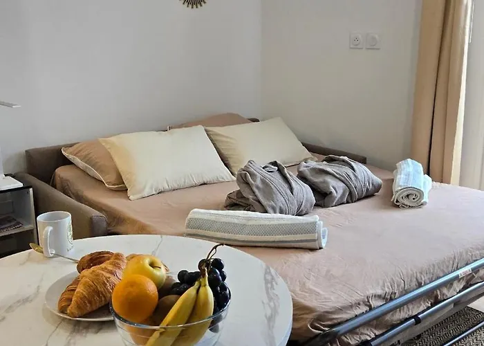 La Demeure Du Soleil T2 Cosy, Clim,wifi, Castillet 15 Min, Parking Facile Appartement Perpignan