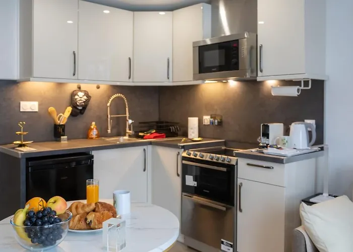 La Demeure Du Soleil T2 Cosy, Clim,wifi, Castillet 15 Min, Parking Facile Perpignan